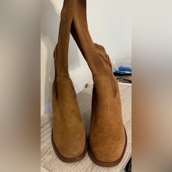 Kelsi Dagger Brooklyn Logan Fawn Thigh High Suede Boots Stacked Heel Chic Size 7 - Picture 4 of 11